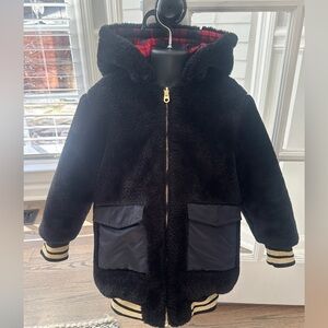 Little Marc Jacobs Girls Reversible Black Faux Fur + Pink Plaid EUC Size 6